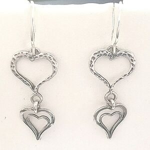 Silpada 925 โSpread the Loveโ Triple Heart Earrings